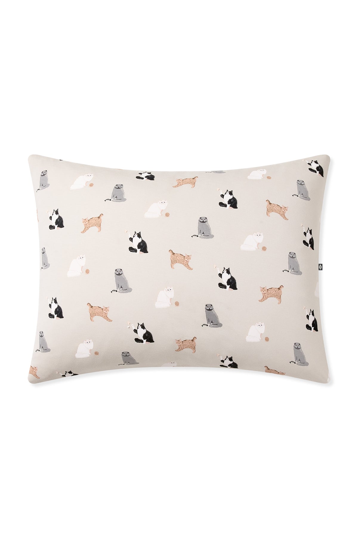 Front of the Toddler Pillowcase in Fluffy Cat on a white background