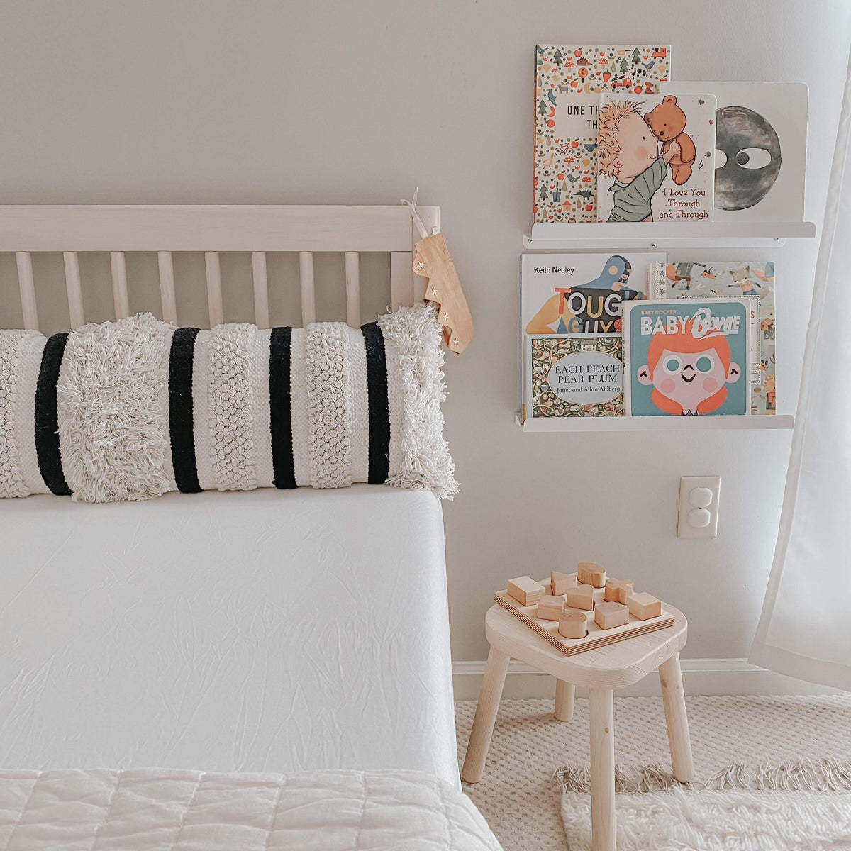 Kyte Baby bamboo fitted Twin Sheet in Cloud on bed in child's room