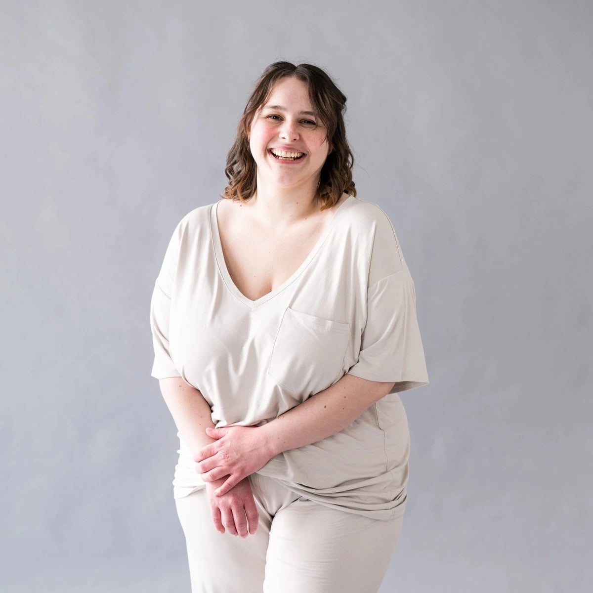 Women Modeling Oat V-Neck and Oat Lounge Pants