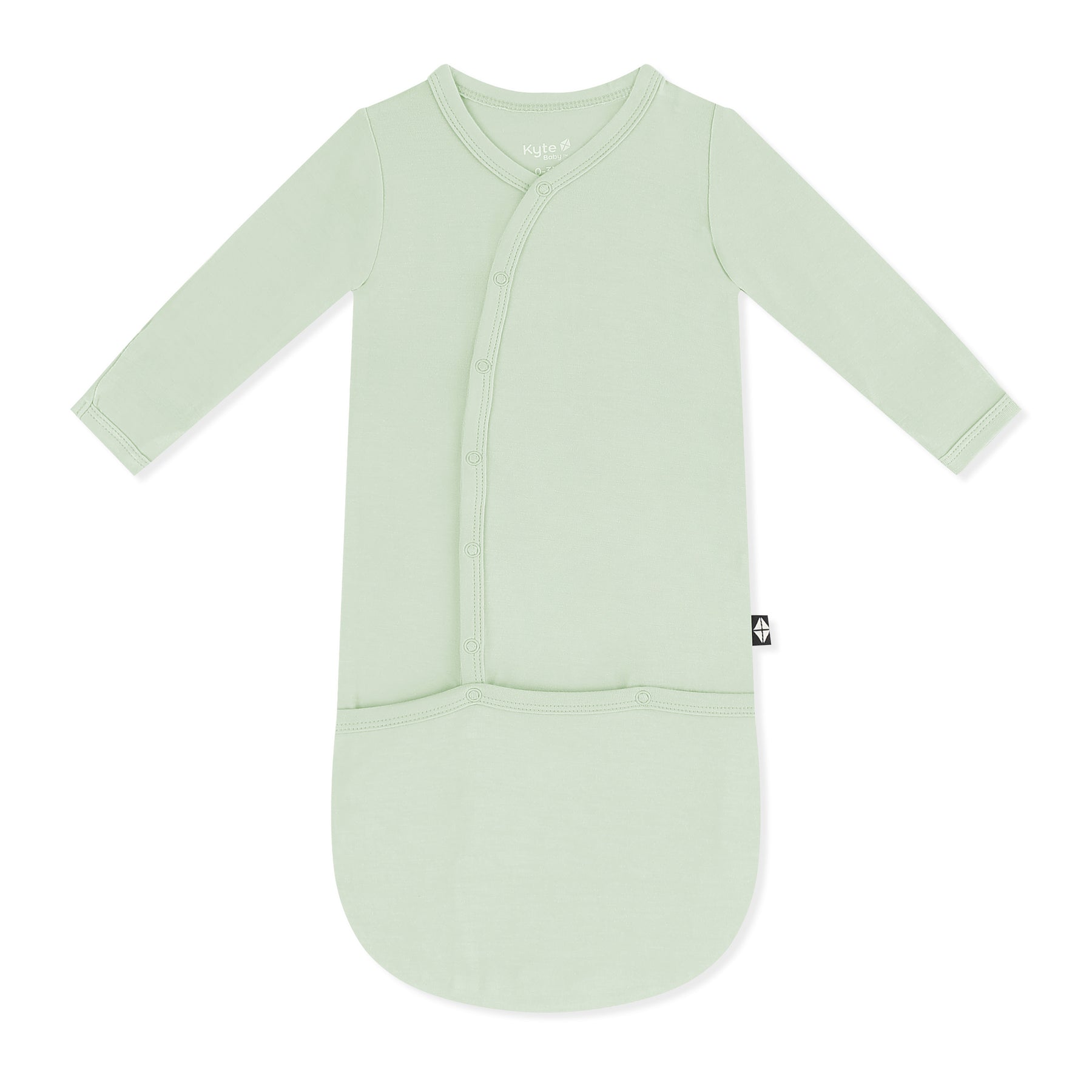 Product photo of the Bundler in Basil on a white background