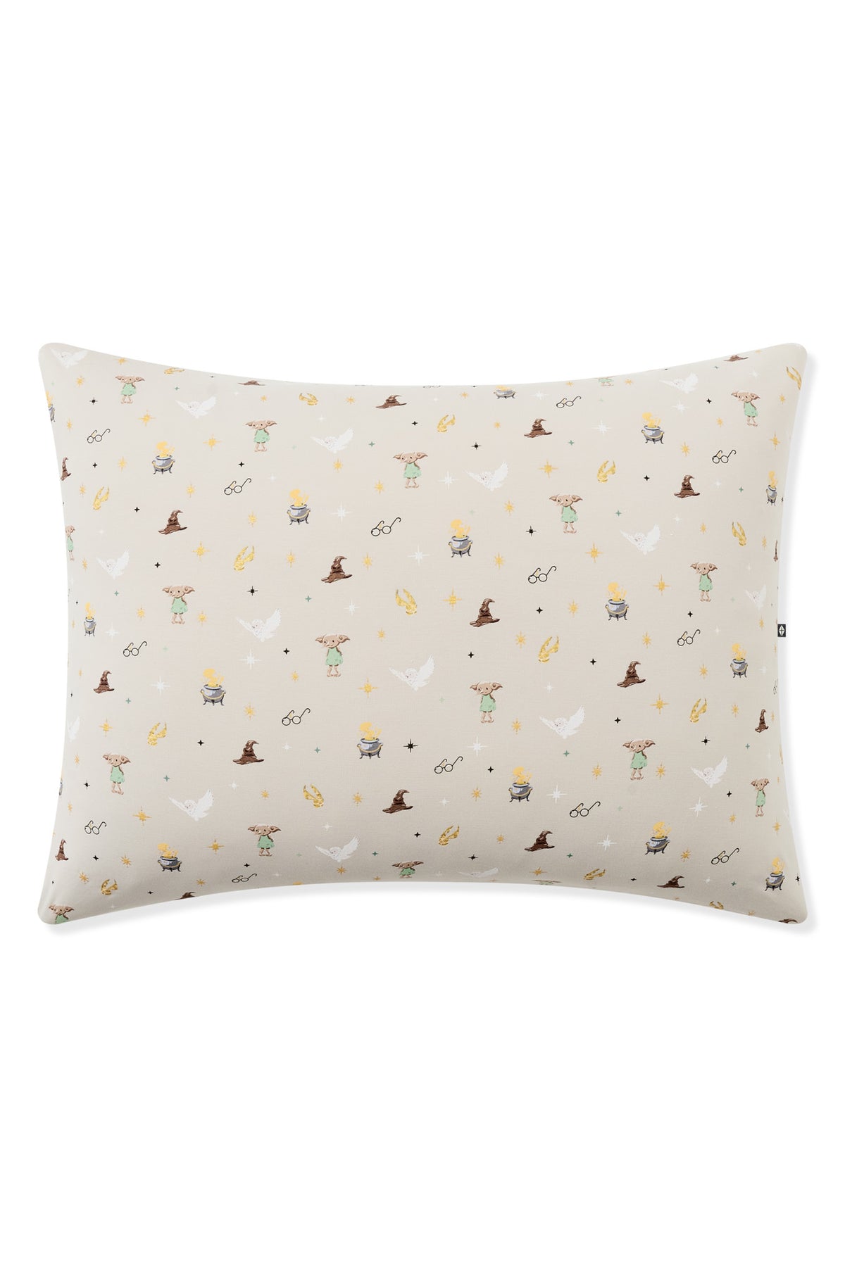 Beige Standard pillowcase with Harry Potter prints on a white background