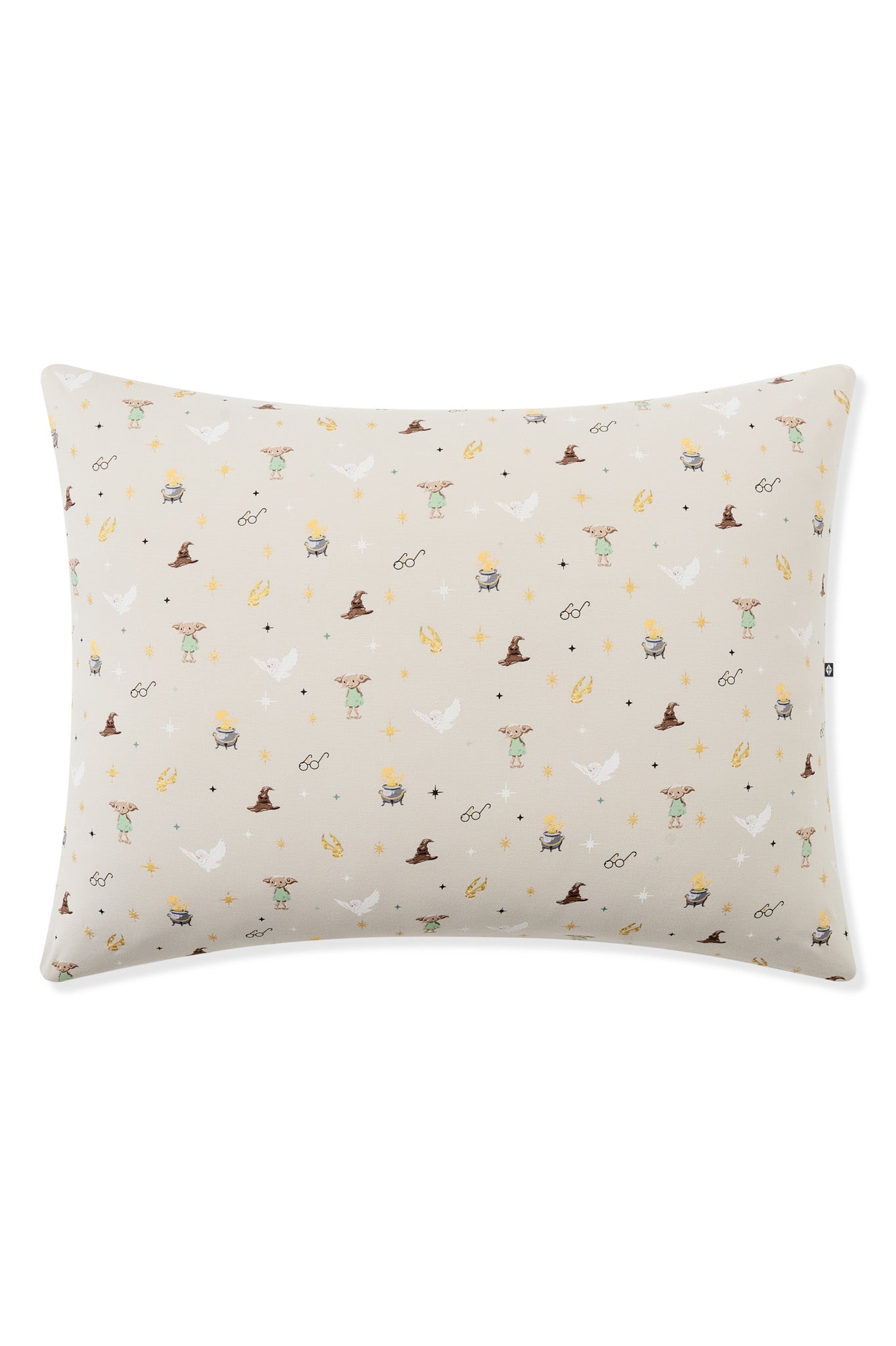 Beige Standard pillowcase with Harry Potter prints on a white background