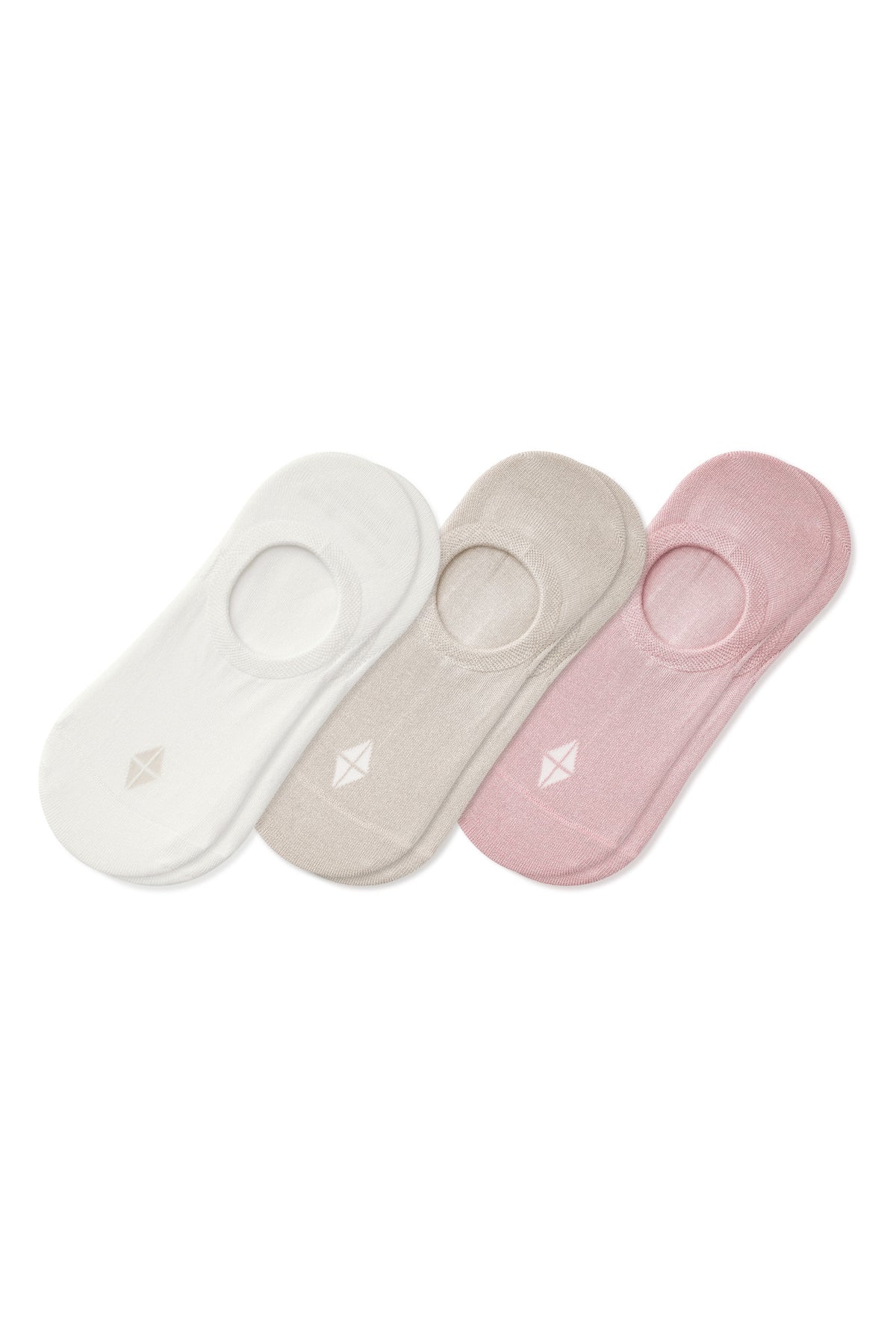 Women's No Show Socks 3-Pack in Cloud, Blush and Oat laying flat on a white background.