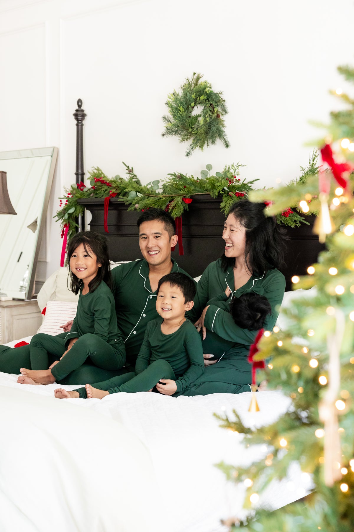 Long-Sleeved Women's Pajama Set in Cypress