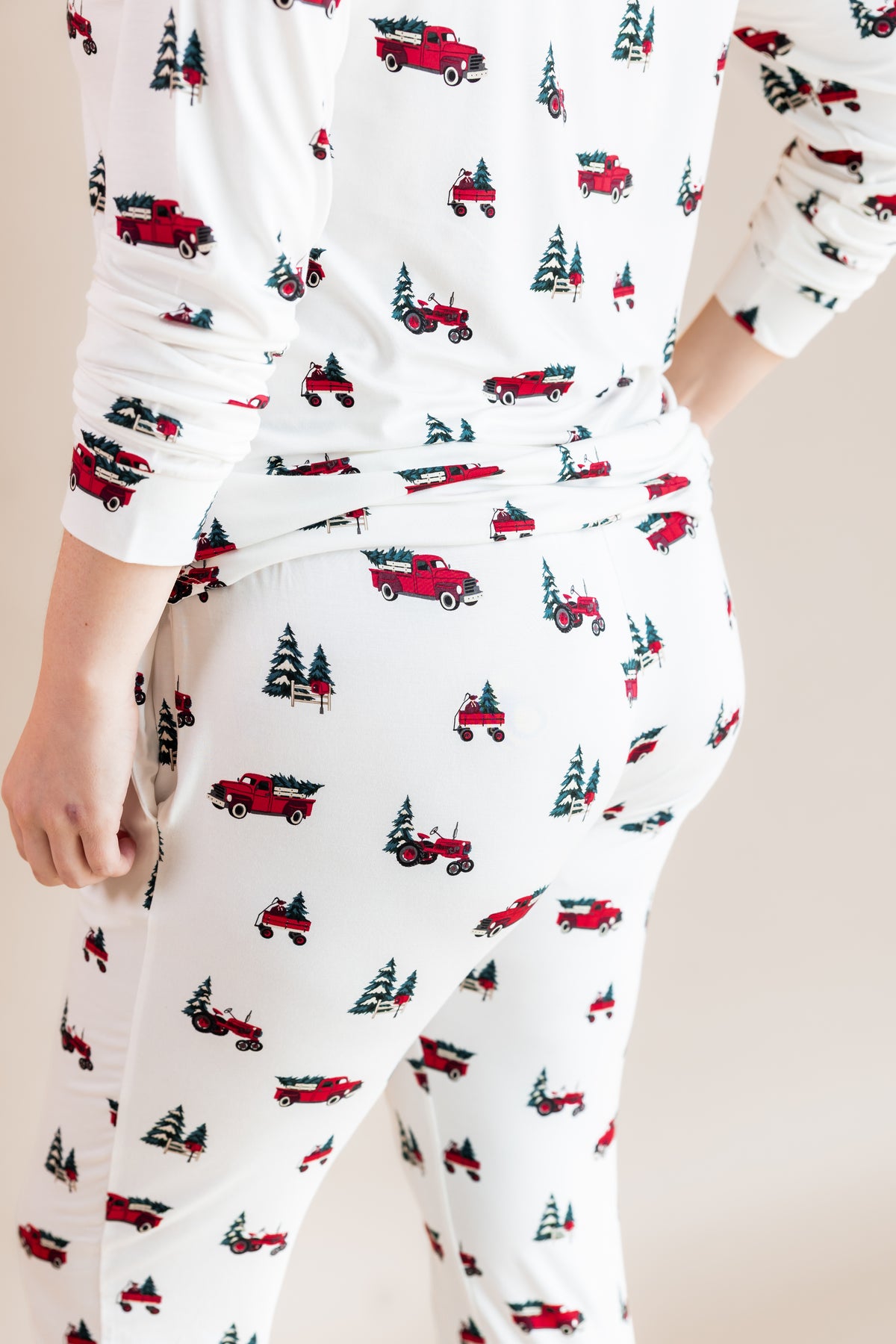 Women's Jogger Pajama Set in Holiday Tree Farm