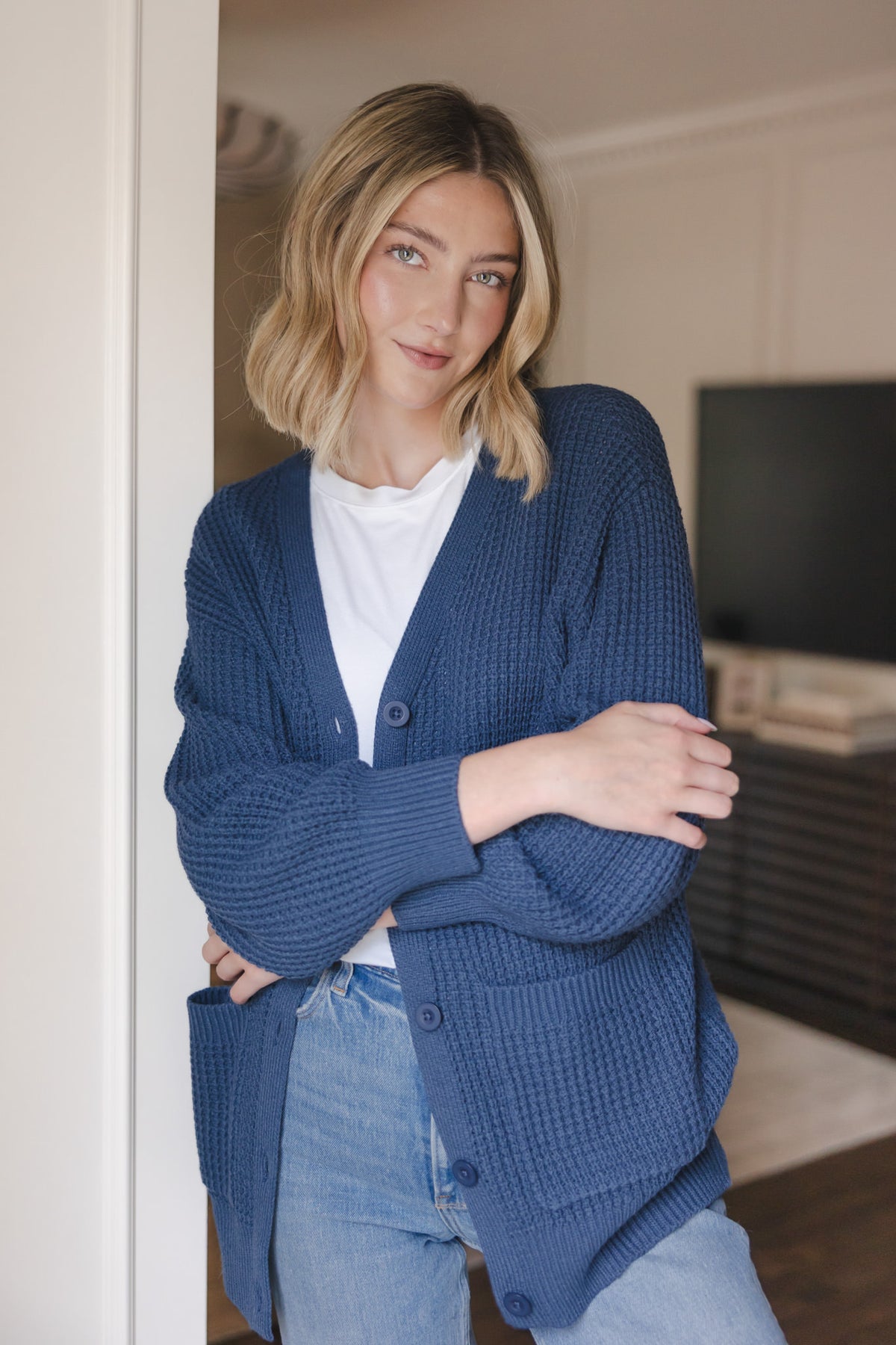 Chunky Knit Women's Waffle Cardigan In Oxford