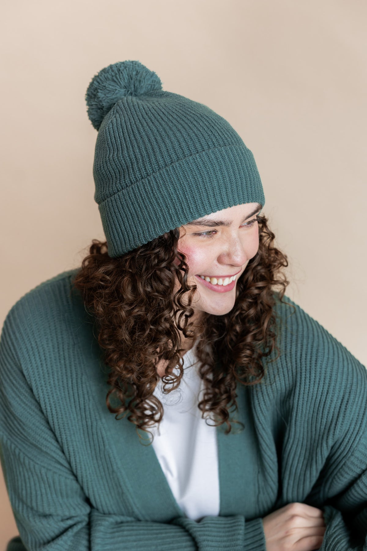 Chunky Knit Adult Pom in Pine