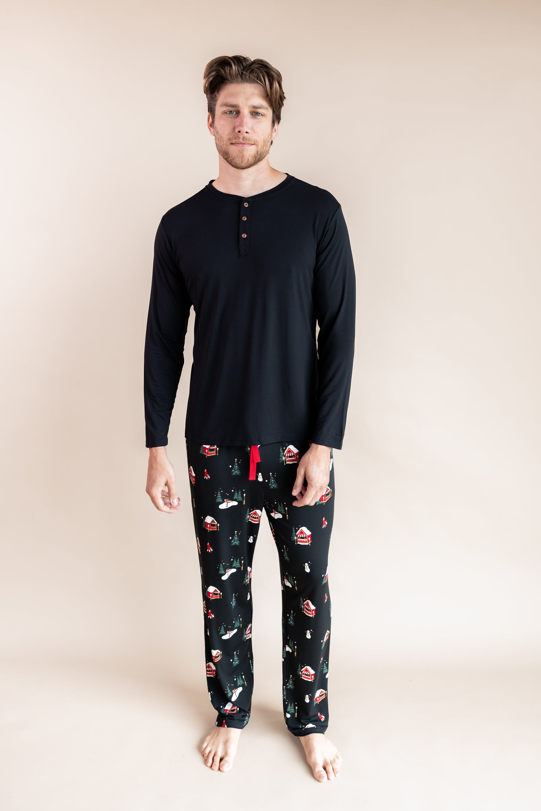 Men's Lounge Pants in Winter Wonderland