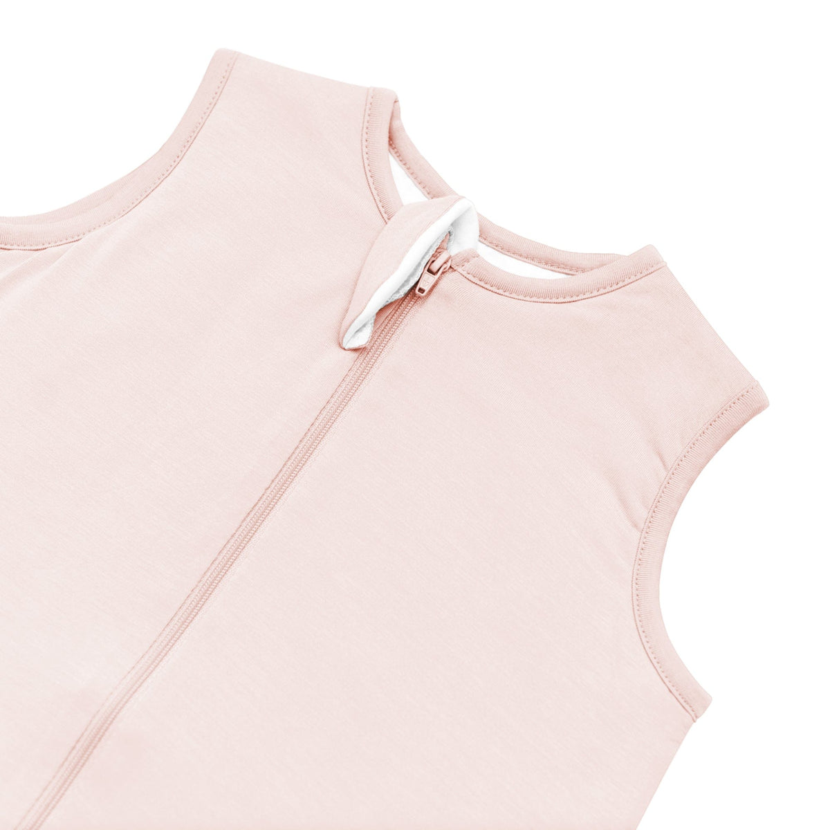Zipper garage on Kyte Baby Sleep Bag Walker in Blush 0.5