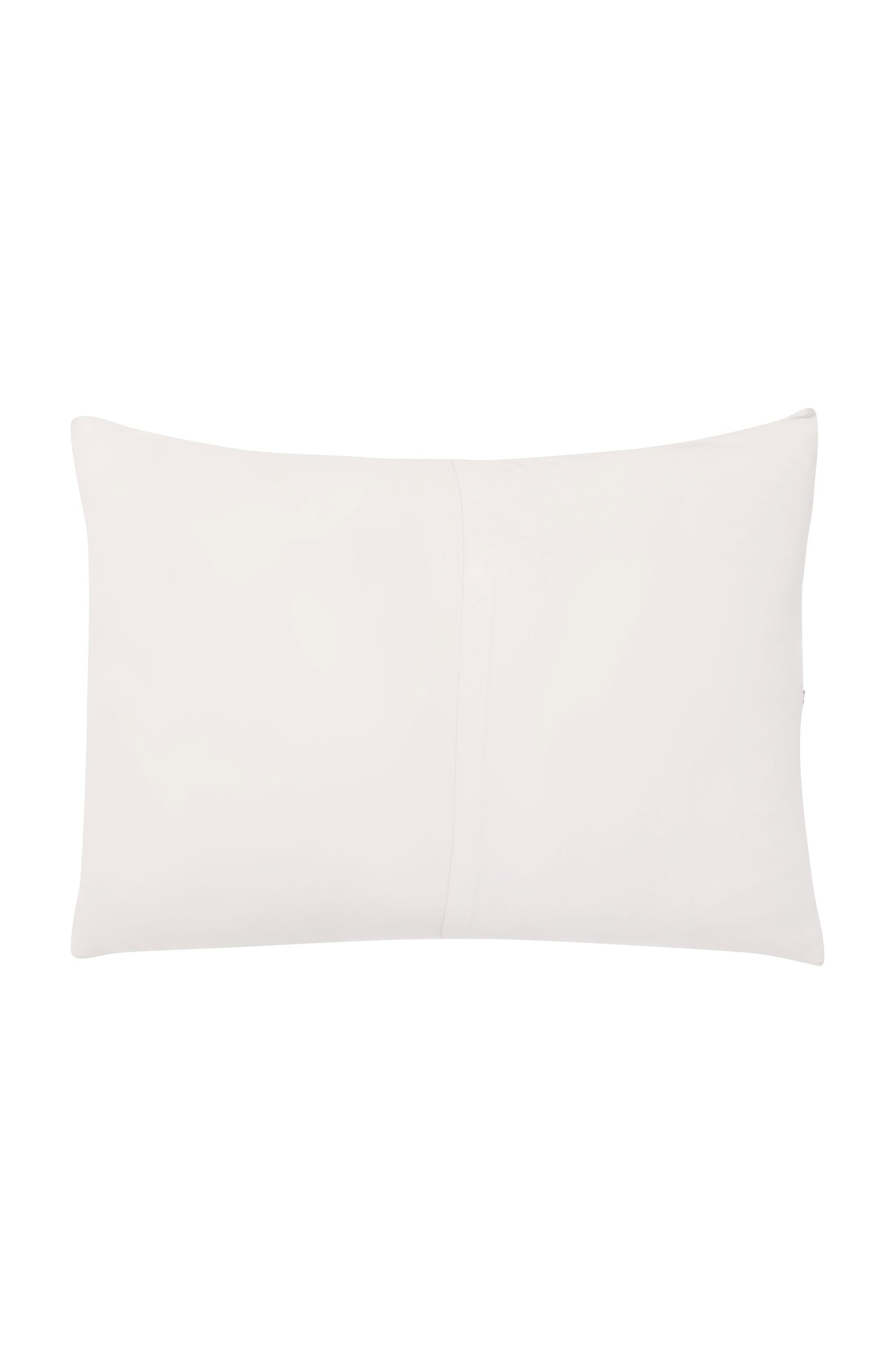 Envelope Closure on Kyte Baby Standard Pillowcase in Oat